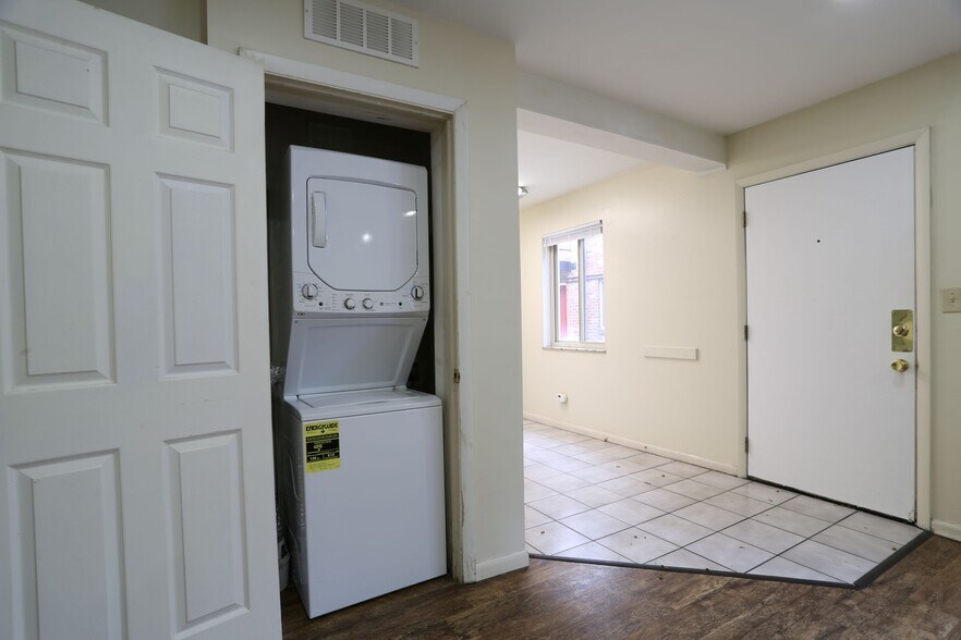 More Photos Of , Columbus Multifamily For Sale
