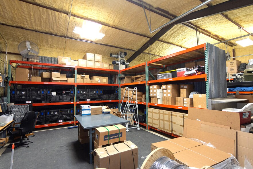 More Photos Of 2520 W Highway 290, Dripping Springs Light Manufacturing For Sale