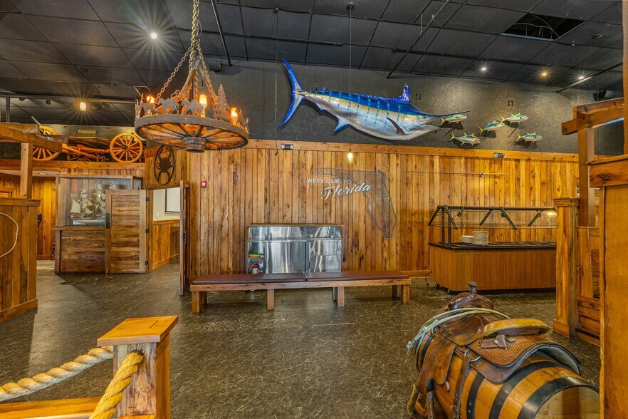 More Photos Of 4170 S Ridgewood Ave, Edgewater Specialty For Lease