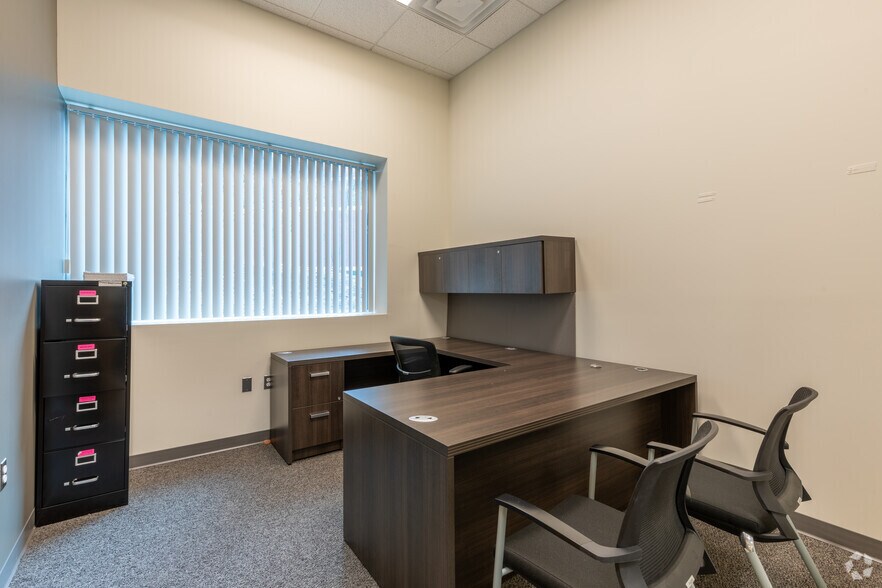 More Photos Of 5210 S State Rd, Ann Arbor Flex For Lease