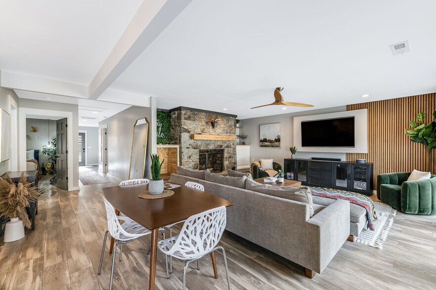 More Photos Of 4102 Soco Rd, Maggie Valley Hotel For Sale