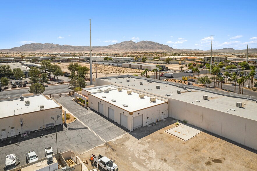 More Photos Of 4615 N Lamb Blvd, Las Vegas Light Manufacturing For Lease