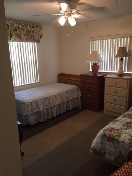 More Photos Of 4707 Oleander Ave, Fort Pierce Assisted Living For Sale