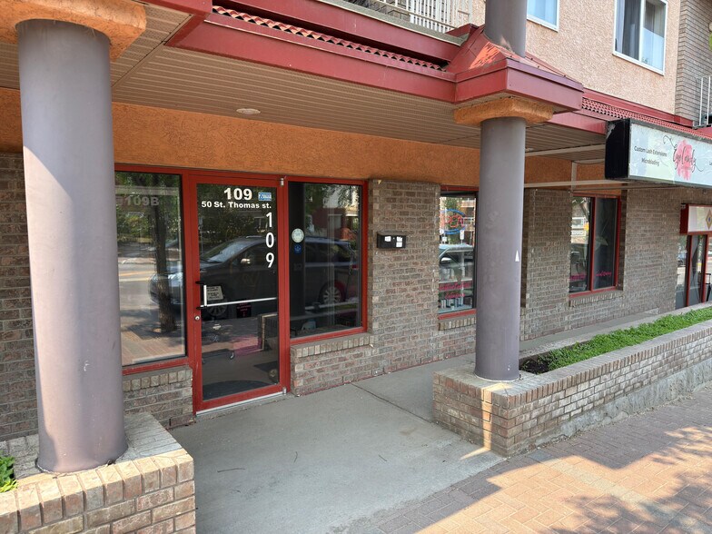 More Photos Of St Thomas St, St. Albert Apartments For Sale