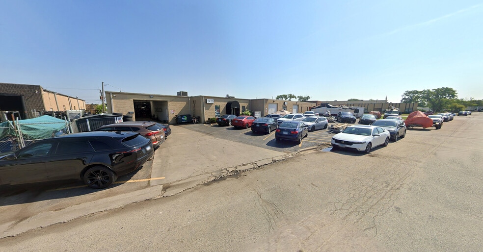 More Photos Of 2420-2424 Hamilton Rd, Arlington Heights Warehouse For Sale