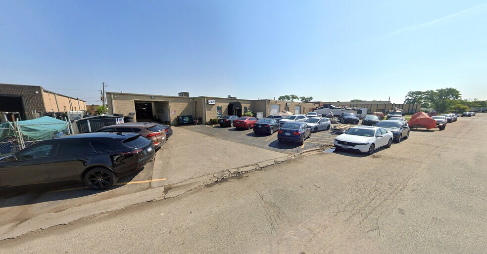 More Photos Of 2420-2424 Hamilton Rd, Arlington Heights Warehouse For Sale