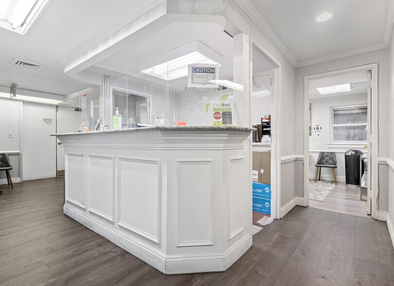 More Photos Of 120 E 36th St, New York Apartments For Sale