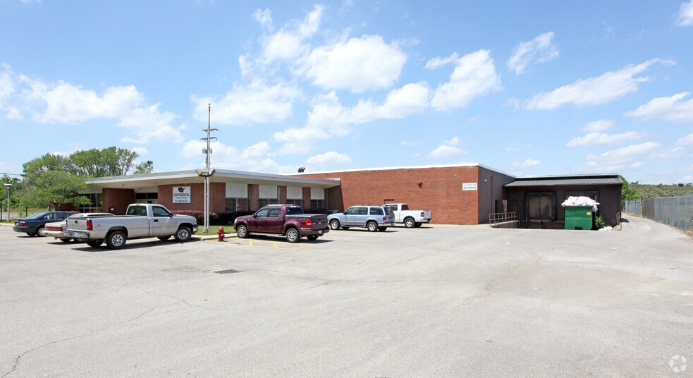 Primary Photo Of 3232 Allegheny Ave, Columbus Warehouse For Sale