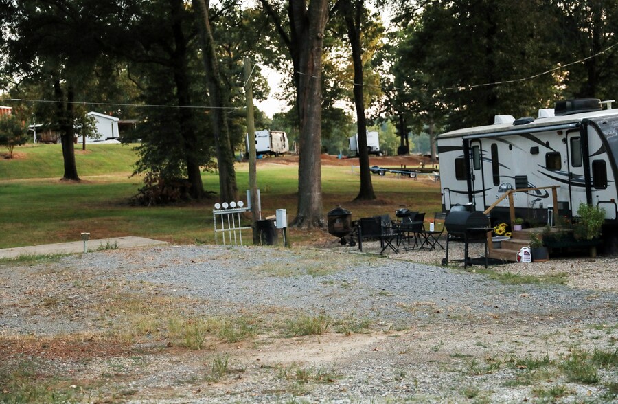 More Photos Of 469 James rd, Avinger Hotel For Sale