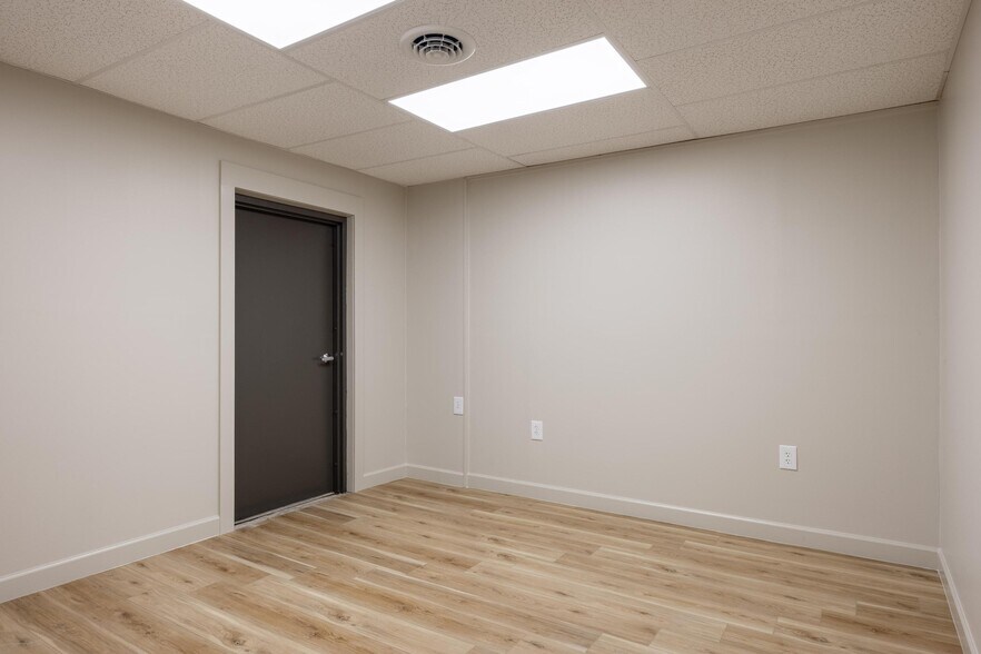 More Photos Of 175 NW Sequoia Rd, Cleveland Warehouse For Lease