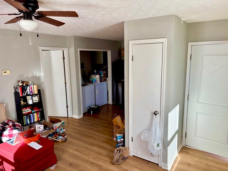 More Photos Of 340 Paris St, Athens Apartments For Sale