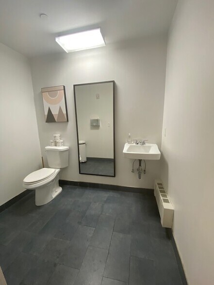 More Photos Of 138 Wooster St, New York Loft Creative Space For Lease