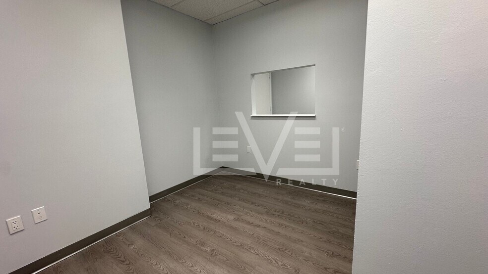 More Photos Of 2455 E Sunrise Blvd, Fort Lauderdale Loft Creative Space For Lease