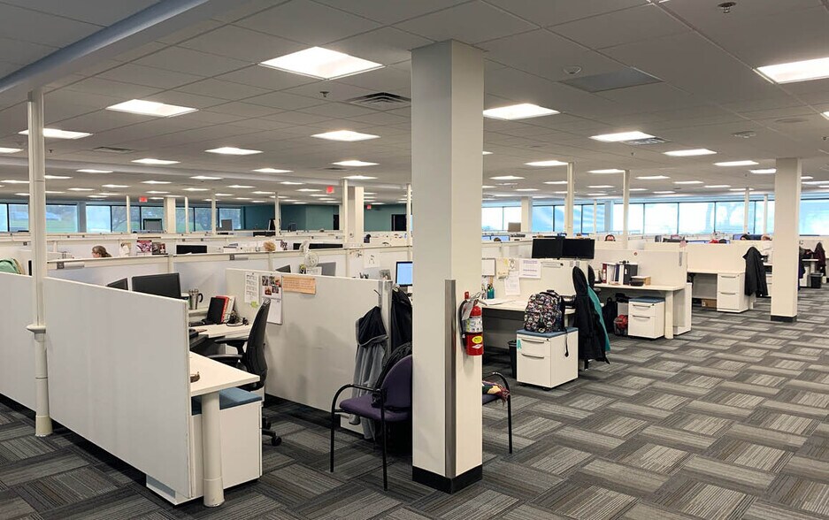 More Photos Of 11340 Blondo St, Omaha Loft Creative Space For Lease