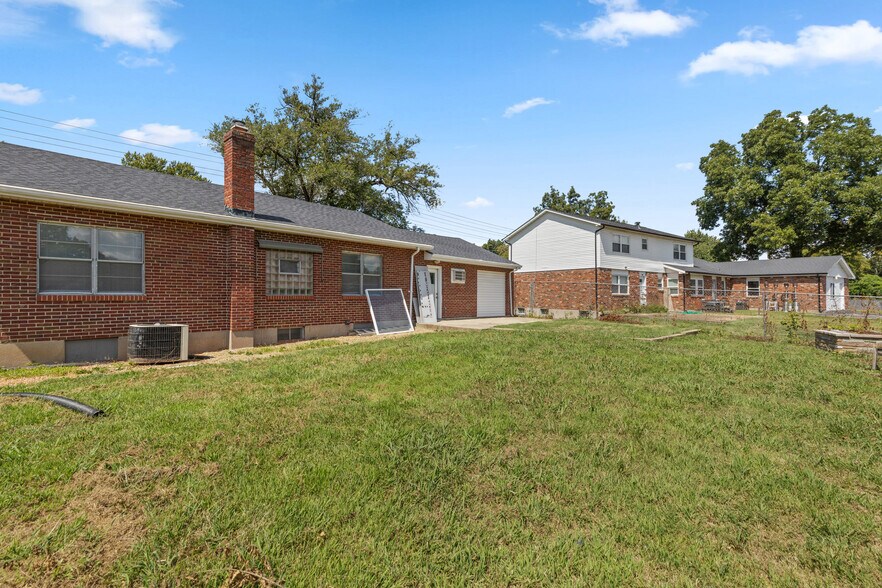 More Photos Of 10236 Halls Ferry Rd, Saint Louis Office For Sale