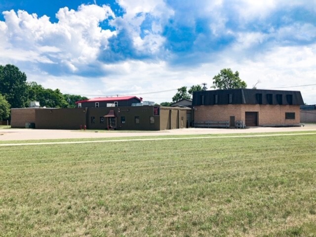 Primary Photo Of 100 Lagrange St, Dowagiac Industrial For Sale