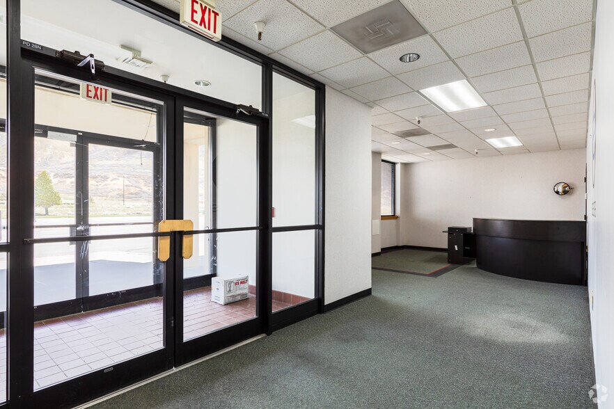 More Photos Of 4000 E Highway 6, Spanish Fork Distribution For Lease