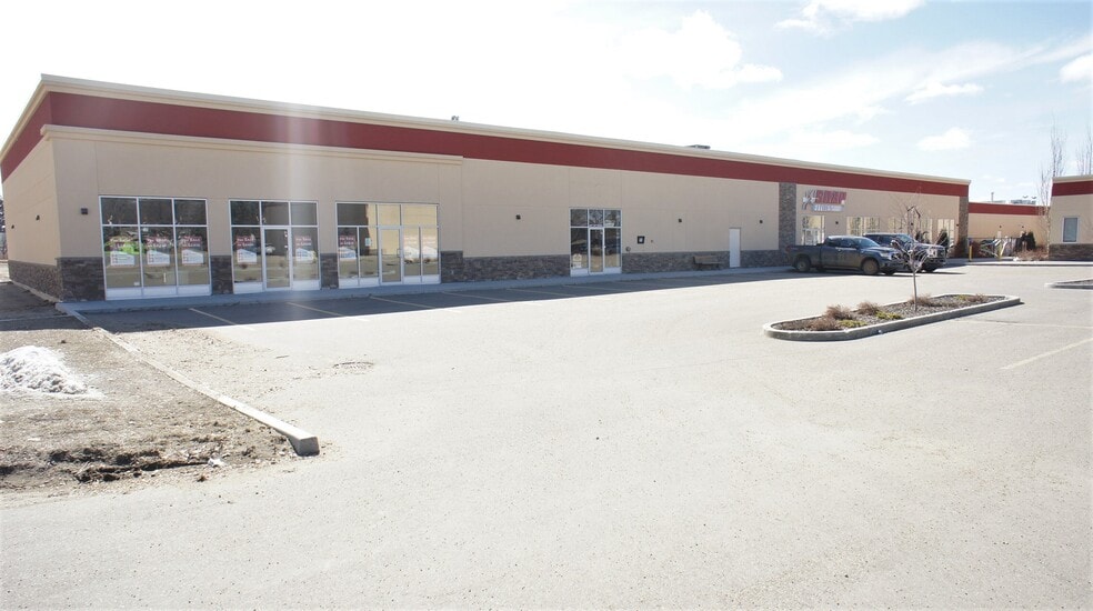 More Photos Of 10441 99 Av, Fort Saskatchewan General Retail For Sale