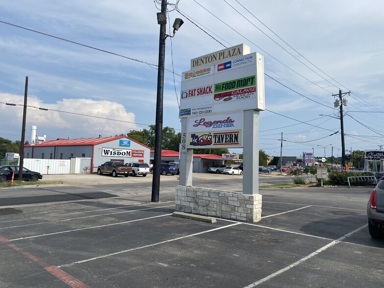 More Photos Of 508-516 S Elm St, Denton Storefront For Lease