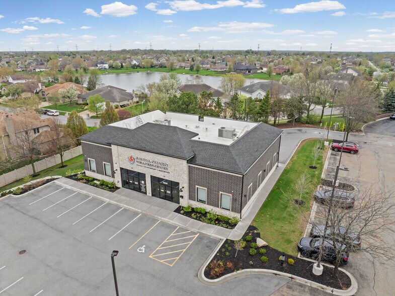 More Photos Of 11240 W Laraway Rd, Frankfort Storefront Retail Office For Sale