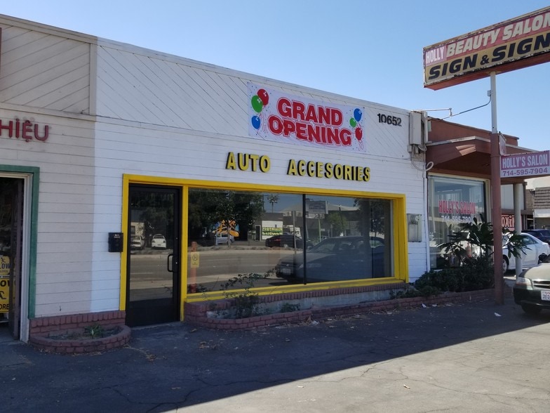 More Photos Of 10652 Garden Grove Blvd, Garden Grove Storefront For Lease