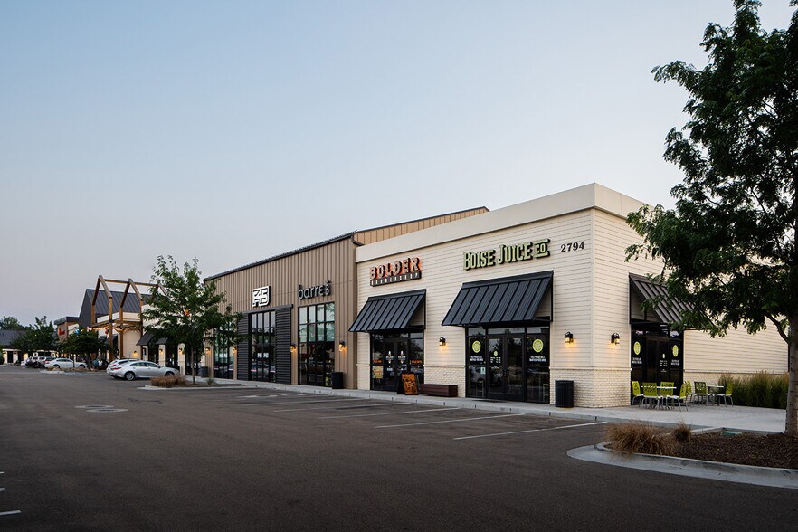 More Photos Of Eagle Rd, Eagle Unknown For Lease