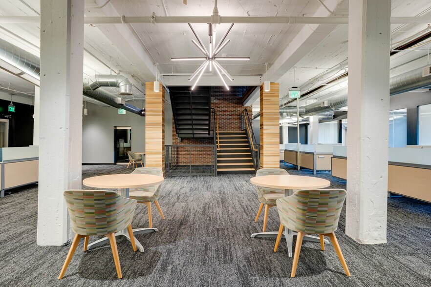 More Photos Of 209 10th Ave S, Nashville Office For Lease