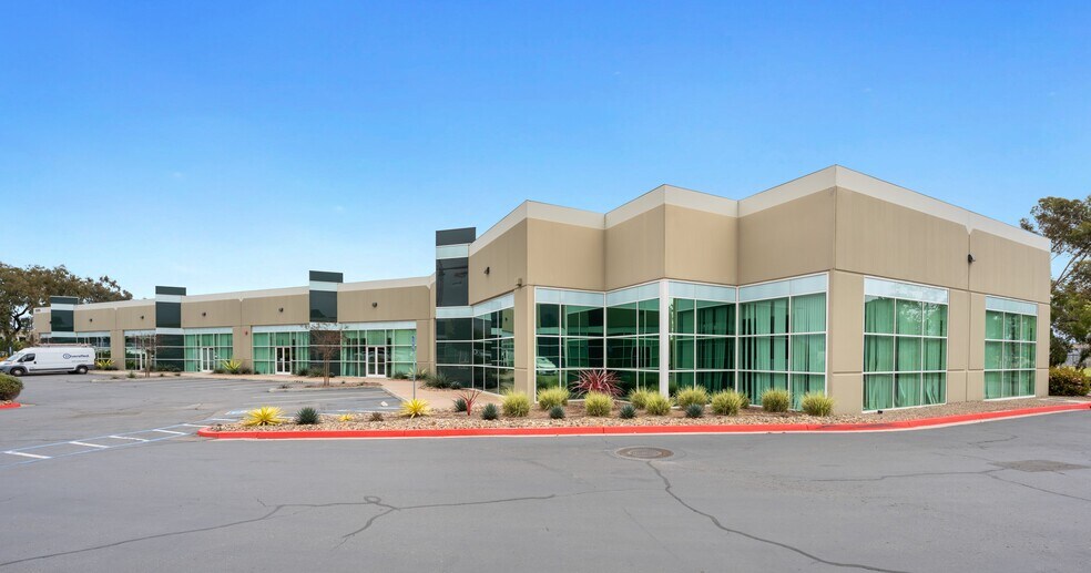 More Photos Of 8291 Aero Pl, San Diego Unknown For Lease