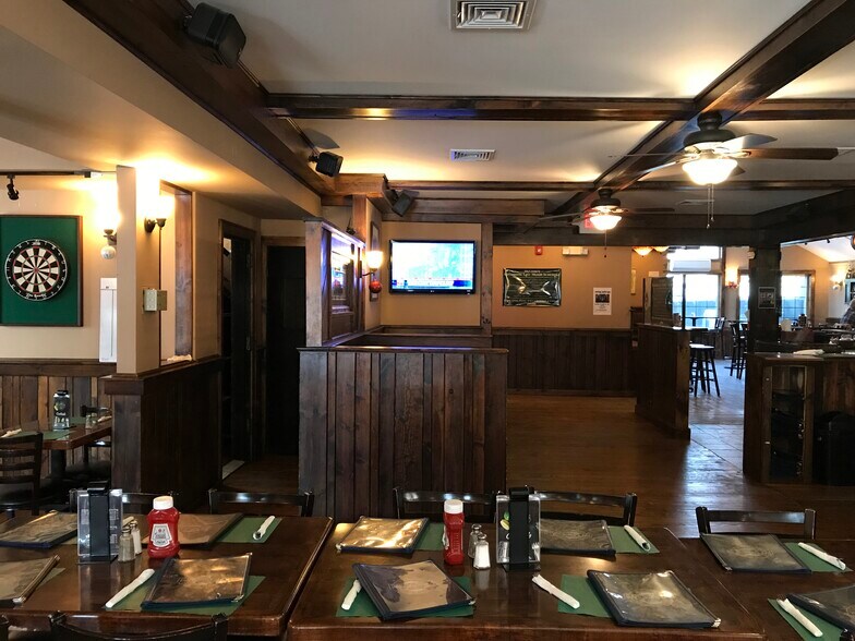 More Photos Of 130 Mount Pleasant Rd, Newtown Restaurant For Sale