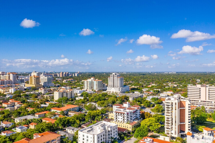 More Photos Of 1091 Galiano St, Coral Gables Apartments For Sale