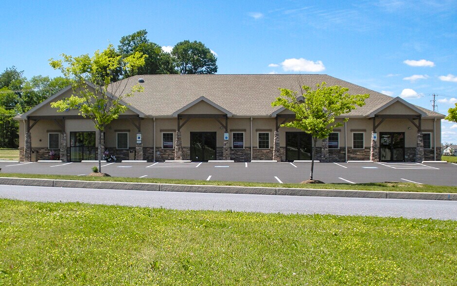 Primary Photo Of 8 Tristan Dr, Dillsburg Office For Lease