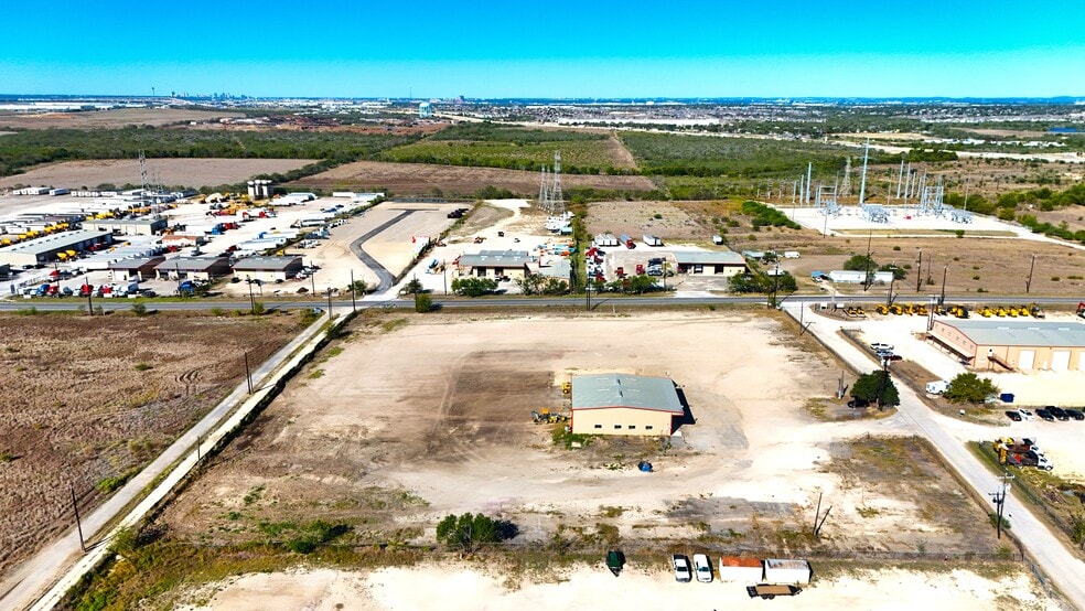 More Photos Of 2290 FM 1516 N, Converse Warehouse For Lease