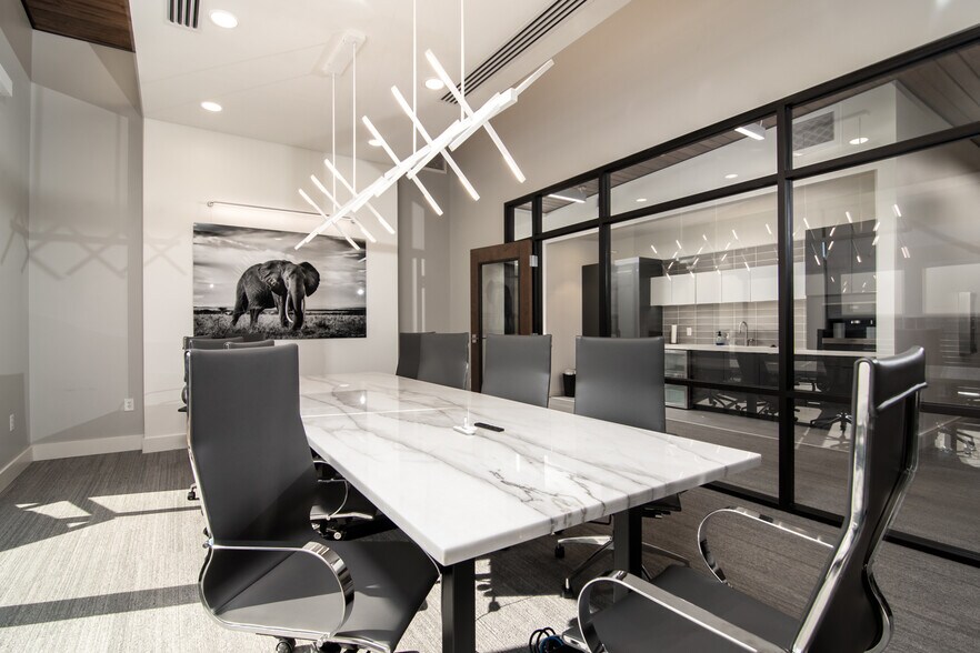 More Photos Of 15315 Kanis Rd, Little Rock Office For Sale