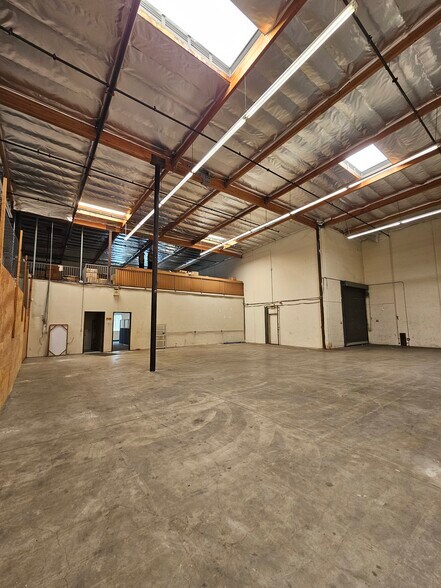 More Photos Of 17019 Evergreen Pl, City of Industry Warehouse For Lease