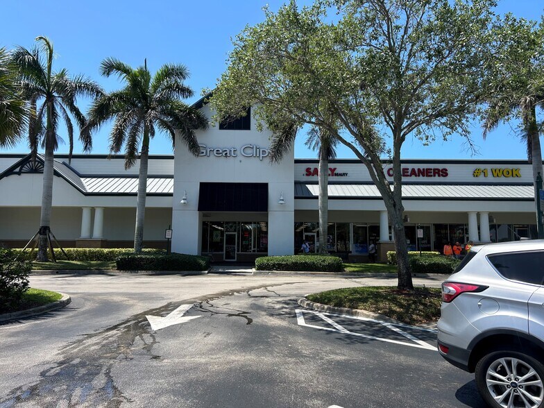 More Photos Of 4358 Thomasson Dr, Naples Unknown For Lease