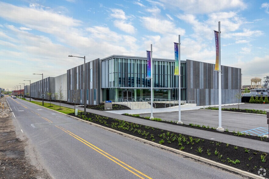 More Photos Of 2500 League Island Blvd, Philadelphia Research And Development For Lease