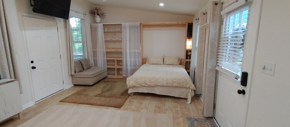 More Photos Of 125 Stripling St, Ball Ground Multifamily For Sale