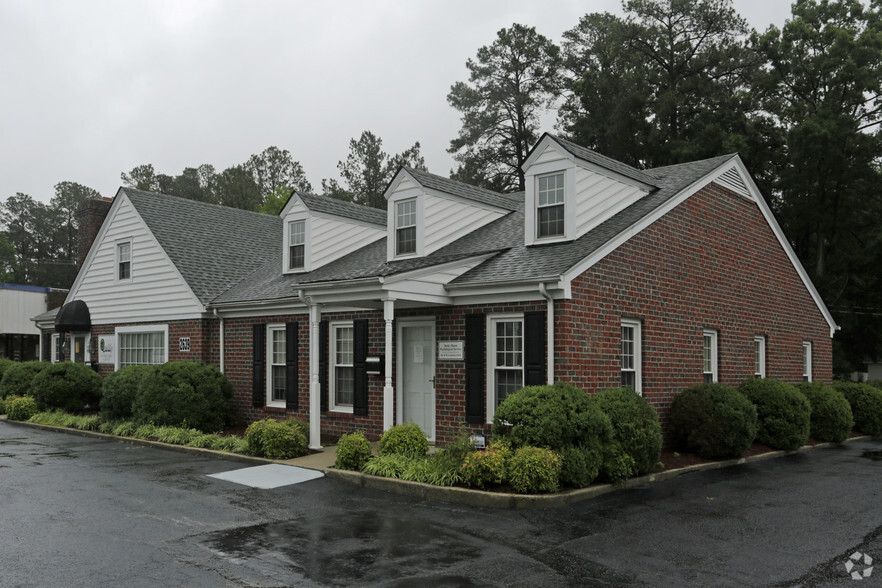 Primary Photo Of 2639 Sunset Ave, Rocky Mount Office For Lease