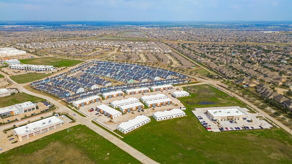 More Photos Of 5151 Meadow Ranch Pky, Richmond Office For Lease