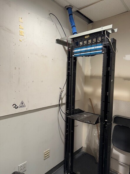 More Photos Of 12244 S Business Park Dr, Draper Office For Lease