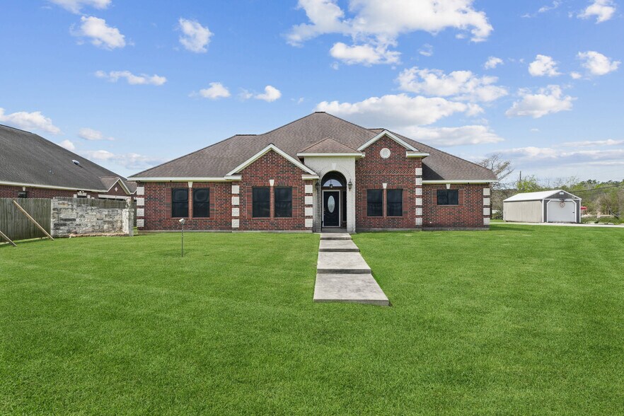 More Photos Of 15134 Beaumont Hwy, Houston Land For Sale