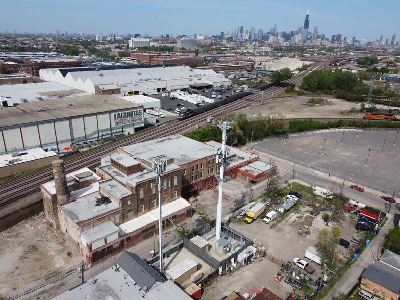 More Photos Of 2600 W 19th St, Chicago Industrial For Sale