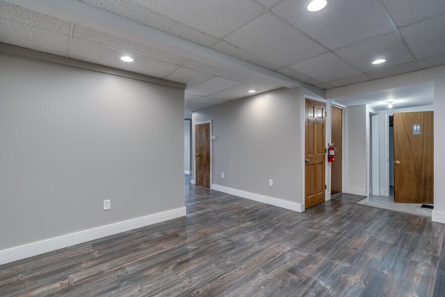 More Photos Of 708 James St, Clayton Office For Sale