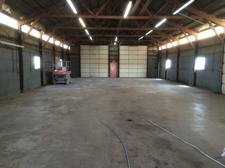 More Photos Of 12628 & 12706 County Road 4, Brighton Warehouse For Lease
