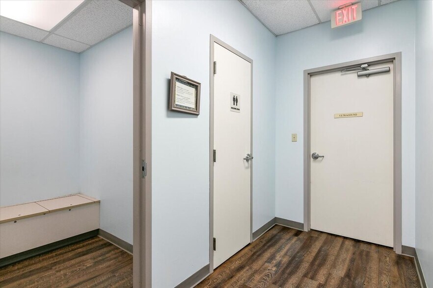 More Photos Of 3445 Regional Dr, Port Arthur Medical For Lease