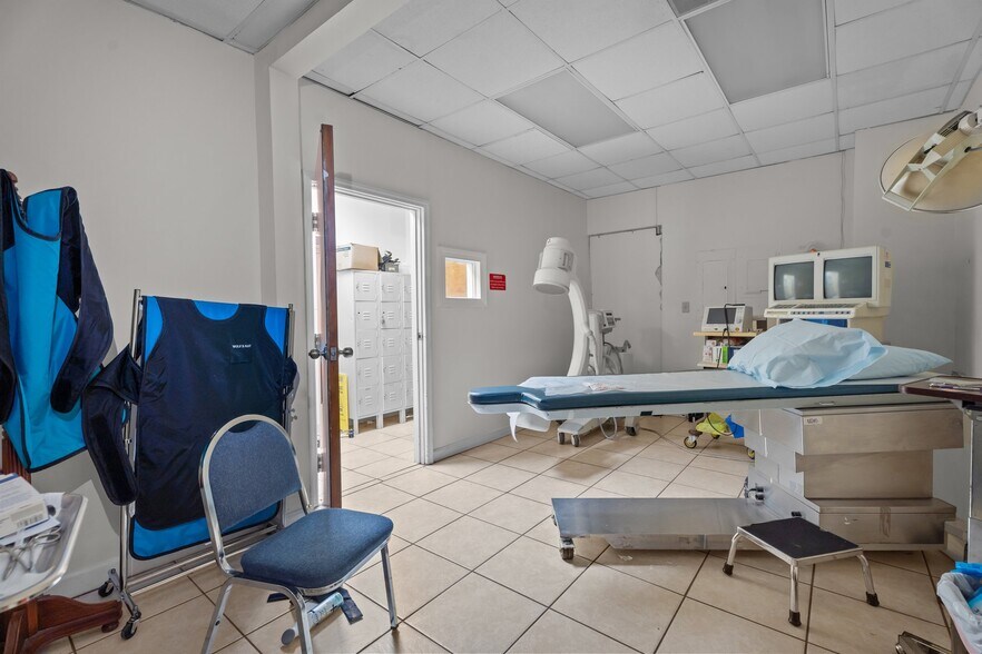 More Photos Of 2902 Central Heights Rd, Goldsboro Medical For Sale