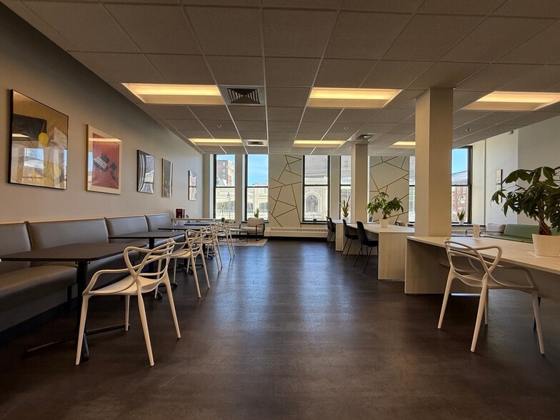 More Photos Of 554 Main St, Worcester Office For Lease