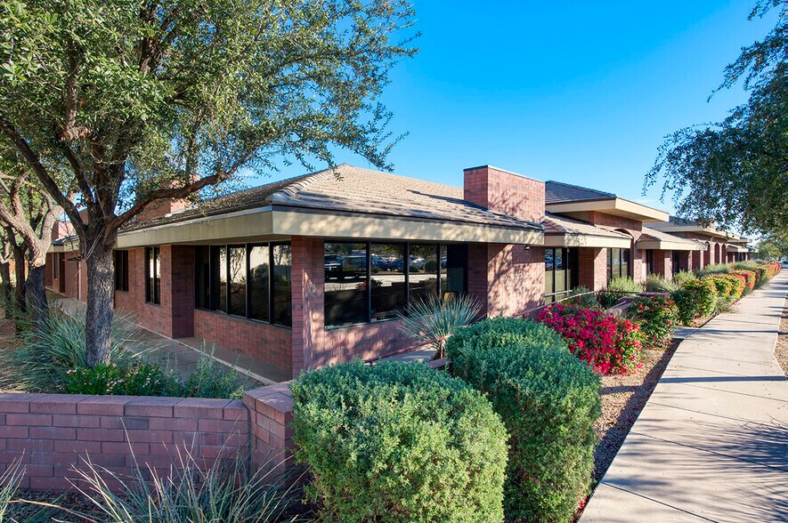 More Photos Of 4530 E Shea Blvd, Phoenix Office For Lease