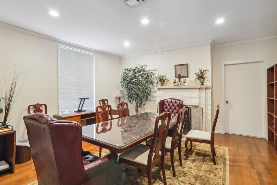 More Photos Of 741 Piedmont Ave NE, Atlanta Office For Sale