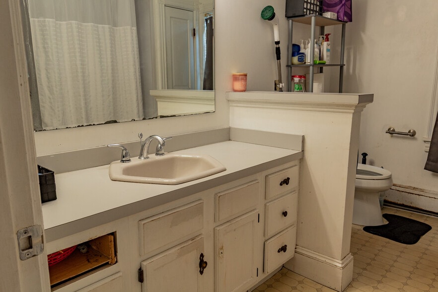 More Photos Of 1530 Congress St, Portland Multifamily For Sale